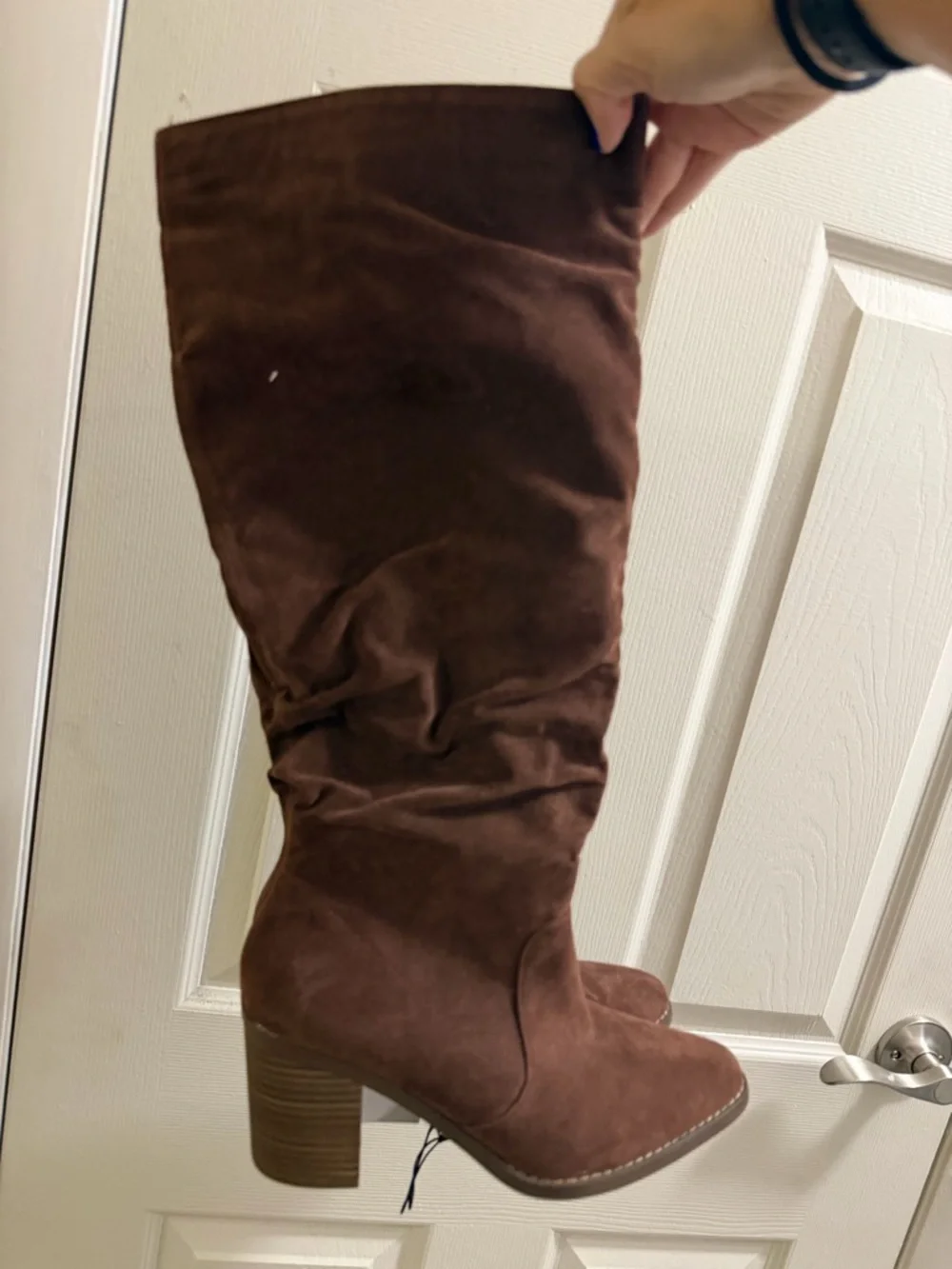 Universal Thread Brown Suede Boots